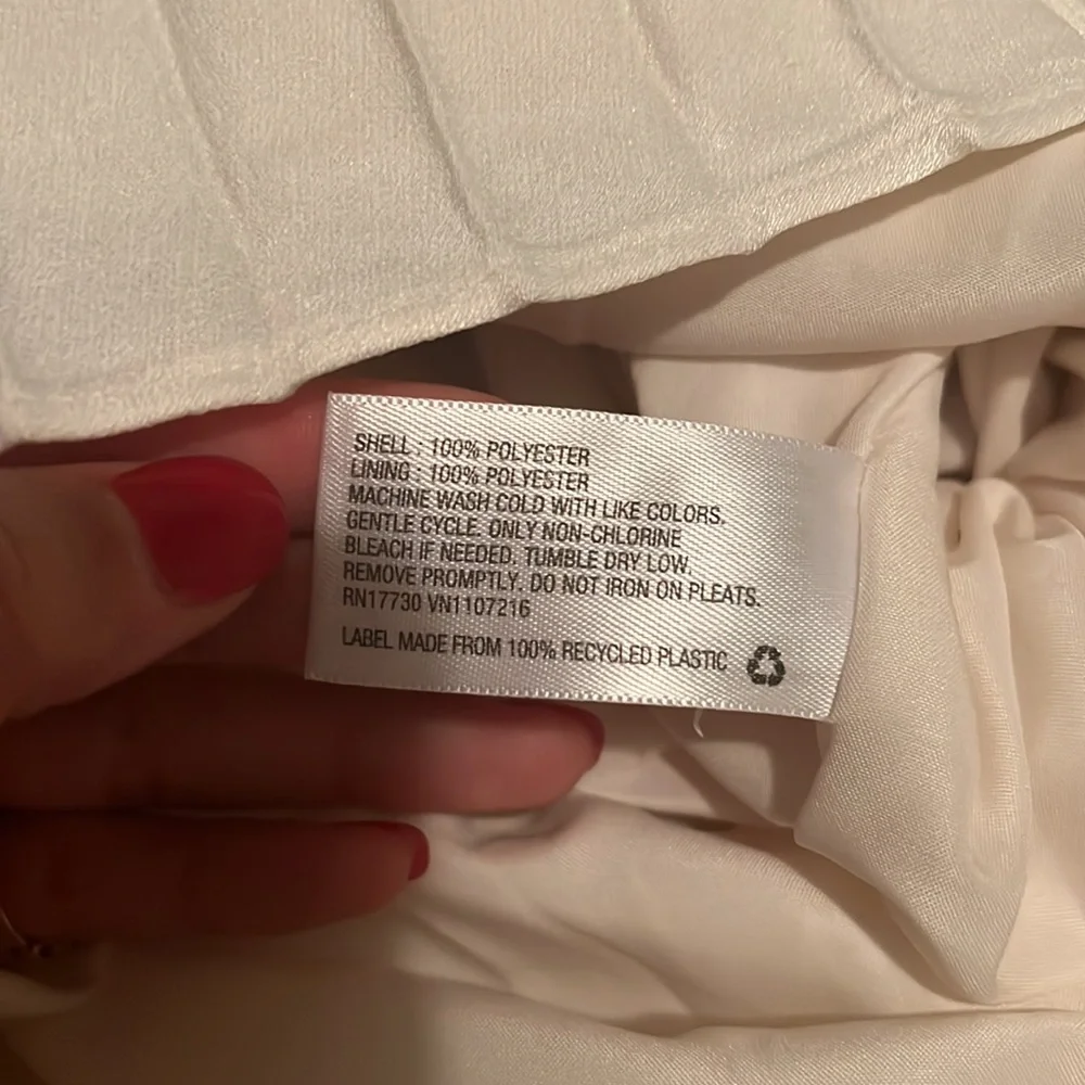 PLEATED WHITE SKIRT - Picture 6 of 6